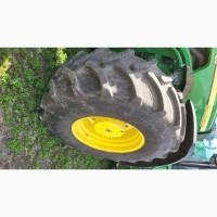 Трактор колісний John Deere 8420