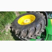Трактор колісний John Deere 8420