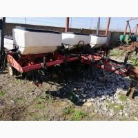 Сеялка пропашная Massey Ferguson 543 6-ти рядная
