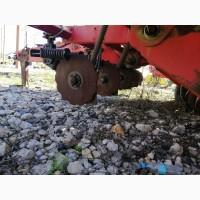 Сеялка пропашная Massey Ferguson 543 6-ти рядная
