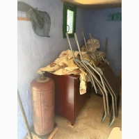 Продам Житловий будинок зі складськими приміщеннями з ділянкою для ведення фермерського г