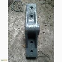 Опора двигателя средняя СМД-60, Т-150; 150.00.103-5