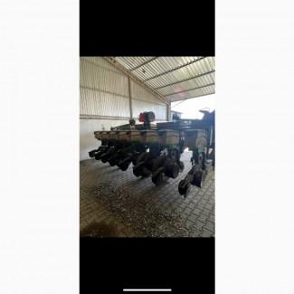 Причипна сівалка Great Plains YP825