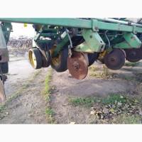Сеялка John Deere 12