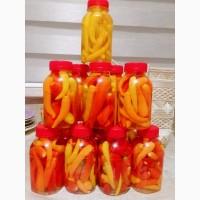 Маринований в оцті перець чилі