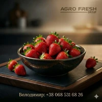Закуповуємо свіжу полуницю