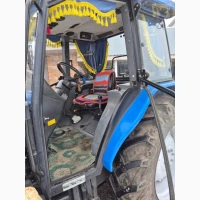 Трактор New Holland TL 105
