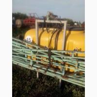 Опрыскиватель 800л. Бак целый пластиковый Захват 14м