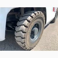 Газ-бензиновий навантажувач TCM (Nissan) з напівкабіною та пічкою, 2018 року. Модель: FGE1