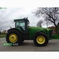 John Deere 8330