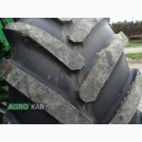 John Deere 8330