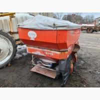 Разбрасыватель Kuhn Axis-3000