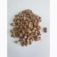 Топливная гранула из сосновой стружки и пеллет из древесины