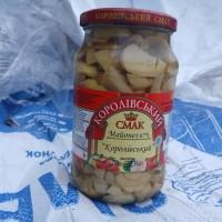 Продам білі мариновані гриби