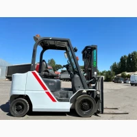 Вилочний автонавантажувач TCM, з напрацюванням 3317 м/год. Модель: FHGE20T5