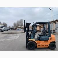 Автонавантажувач вилковий Toyota, вагонник, з бічним зміщенням