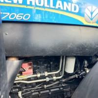 Трактор колісний New Holland T7060