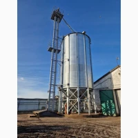 Продам бункер для зерна, силос зерновий