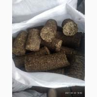 Продам брикеты топливные из отхода подсолнечника и опилок