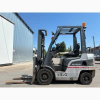 Газобензиновий навантажувач Nissan, на 1.8 тонни. Модель: P1F1A18D
