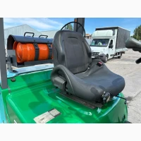 Газобензиновий навантажувач Sumitomo, з позиціонером вил. Модель: 11FT25PAXIII21S