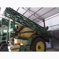 Продам обприскувач John Deere 824
