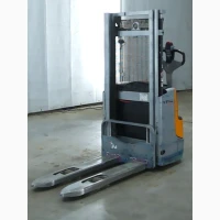 Електричний штабелер Still EXV10 2022 року