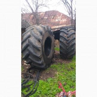 Бу шина на комбайн 800/65R32 (30.5L32) Goodyear (пара)