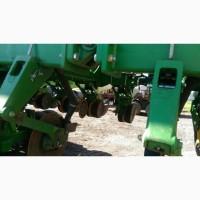 Сеялка John Deere 1745