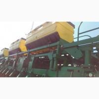 Сеялка John Deere 1745