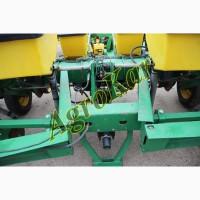 Продам сеялку John Deere 7000 8 рядов