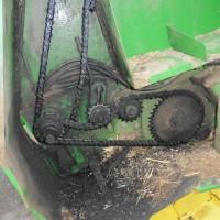 Прес-підбирач John Deere 592