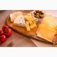 Куплю сирний продукт та твердие сири