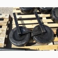 Левое колесо в сборе с стойкой однорядной картофелекопалки