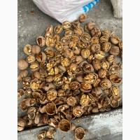 Продам горіх від населення