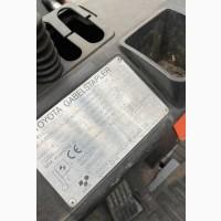 Дизельний навантажувач 4т. Toyota 02-7FD35 2001 року