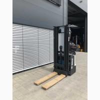Bobcat BSL16N-7i Lithium Triplex Initalhub