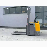 Jungheinrich ERC 214z 4.3m/ initial