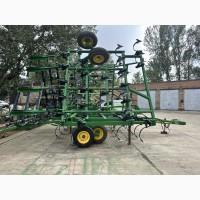 Культиватор John Deere 980 шириною 11 метрів