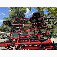 Культиватор Case IH Tiger-Mate 2 шириною 11 метрів