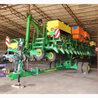 Сівалка точного висіву пневматична John Deere 1745