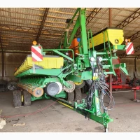 Сівалка точного висіву пневматична John Deere 1745