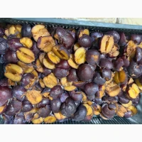 Продам заморожену сливу половинка/ціла