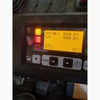 Вилковий електронавантажувач Toyota з напівкабіною, випуск кінець 2020 року Модель: 8FB15