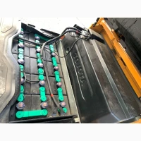 Вилковий електронавантажувач Toyota з напівкабіною, випуск кінець 2020 року Модель: 8FB15