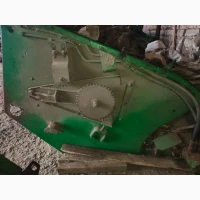 Комбайн John Deere 9500 клавішний