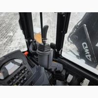 Екскаватор-навантажувач BULL HD100
