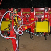 Установка для протруювання бульб картоплі під Престиж виробник Grimme