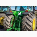 Трактор John Deere 8520