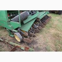 Сеялка зерновая John Deere-750